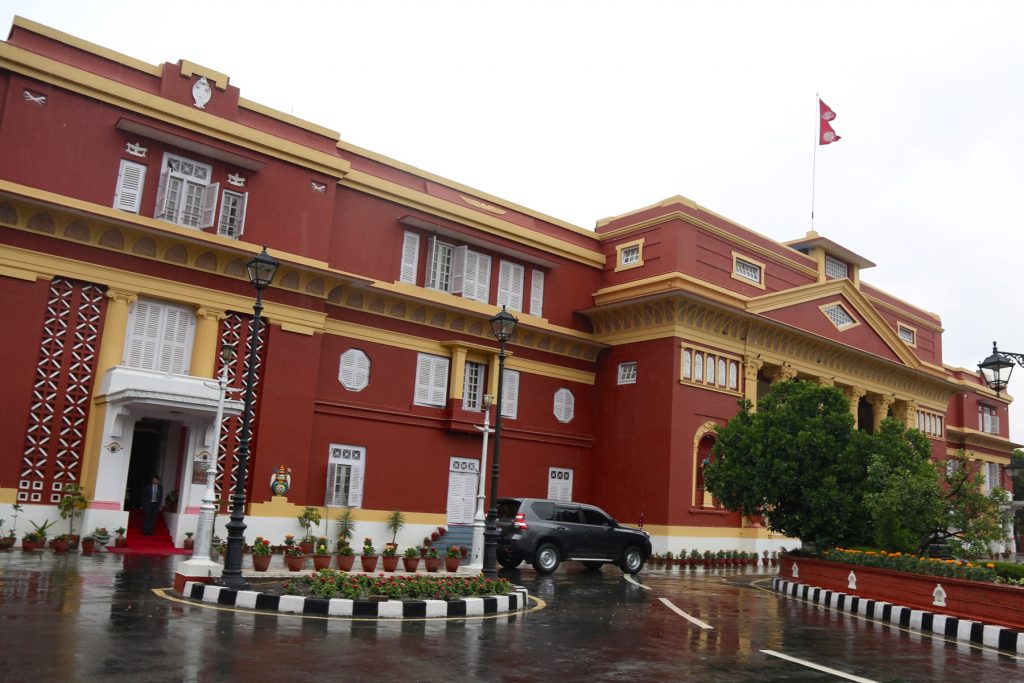 मन्त्रीहरुको शपथ शीतलनिवास