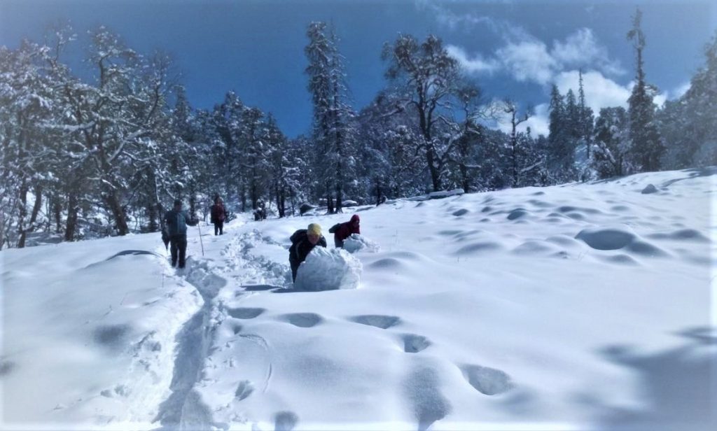 कर्णालीमा हिमपातले जनजीवन कष्टकर