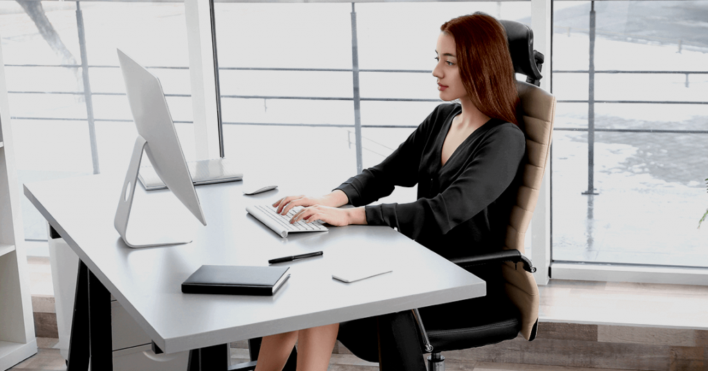 कम्प्युटर, माेवाइल र टिभिमा हेर्दा समस्या भयाे ? घरेलु यी औषधि सेवन गर्नुस्