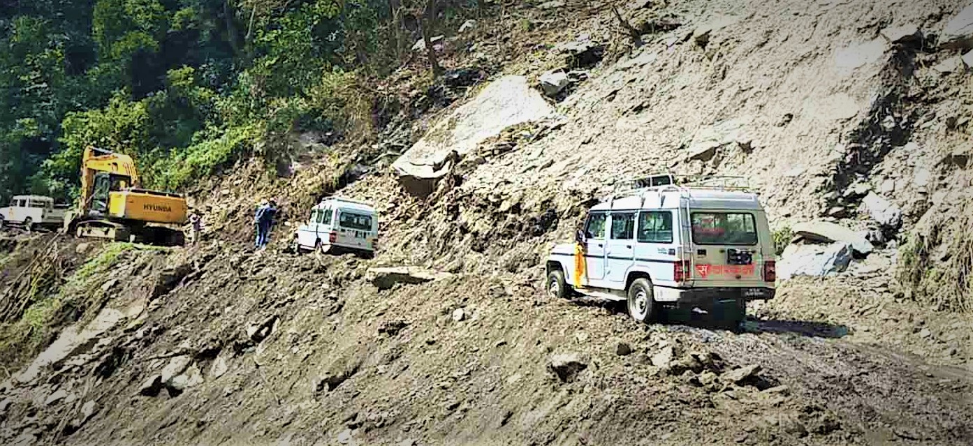 डुम्रे सडकखण्ड जेनतेन सञ्चालनमा image