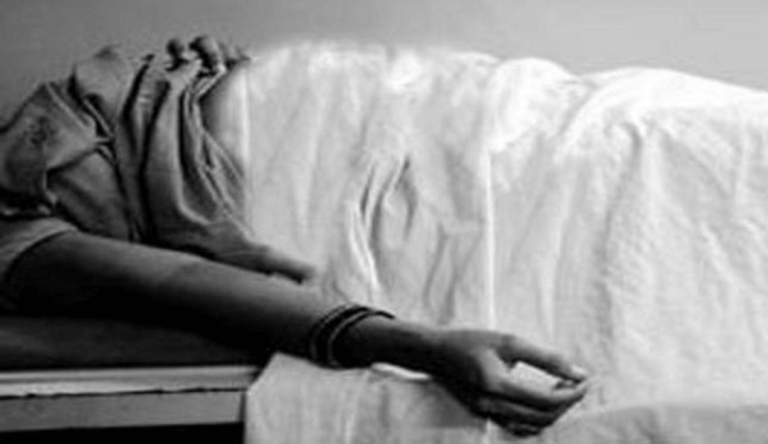 सुर्खेतमा महिलाको रहस्यमय मुत्यु