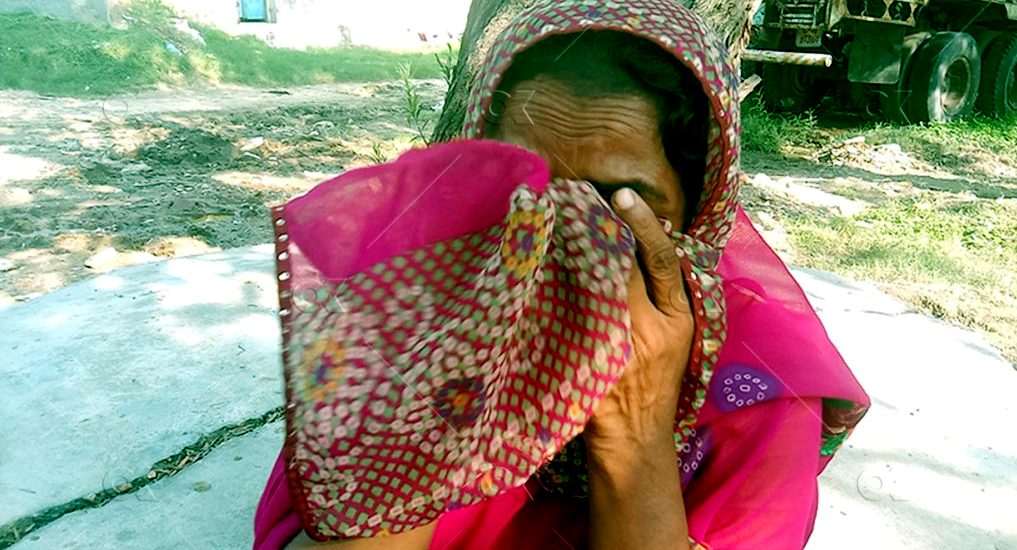 बोक्सीको आरोपमा एकल महिलालाई अर्धनग्न पारेर कुटे, जनप्रतिनिधिले टुलुटुलु हेरे