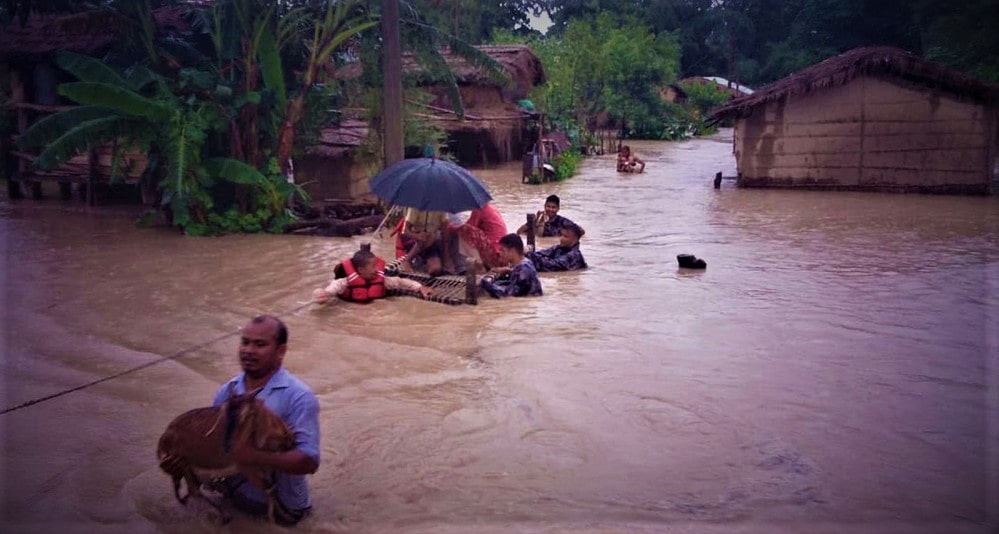 बाढीले कैलाली र कञ्‍चनपुरका ५६०० परिवार विस्थापित