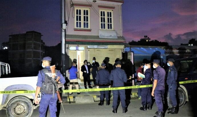 श्रीमती र छोराको हत्यापछि विष सेवन गरेर आत्महत्या, ससुरालीबाट लिएको ऋण र त्यसबाट उत्पन्न घरायसी झगडाले परिवार नै सखाप image