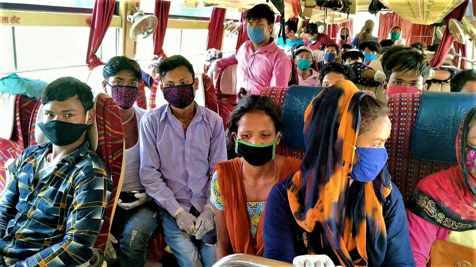 यातायात आवतजावतमा जोखिम ‘न स्यानिटाइजर न दूरी’ भाडा मात्र बढी