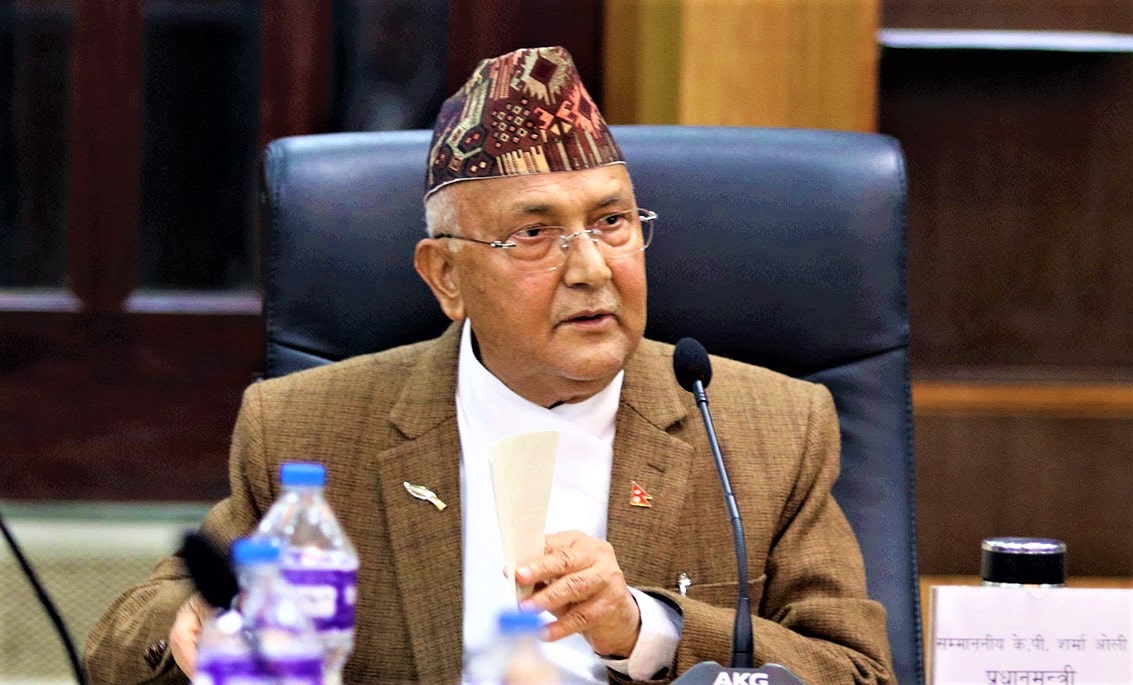 मिडियाका पछाडि नलागी आफ्ना काममा ध्यान दिन मन्त्रीलाई निर्देशन image