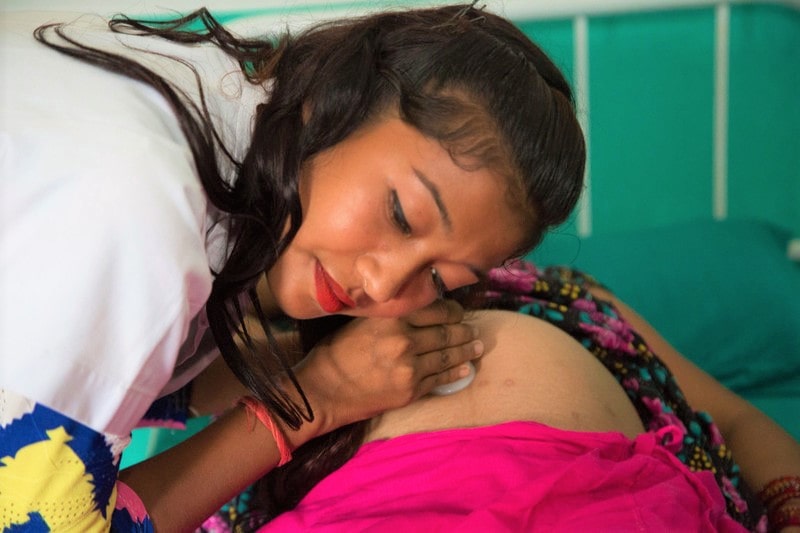 कोरोनाले गर्भवतीलाई थप पीडा image