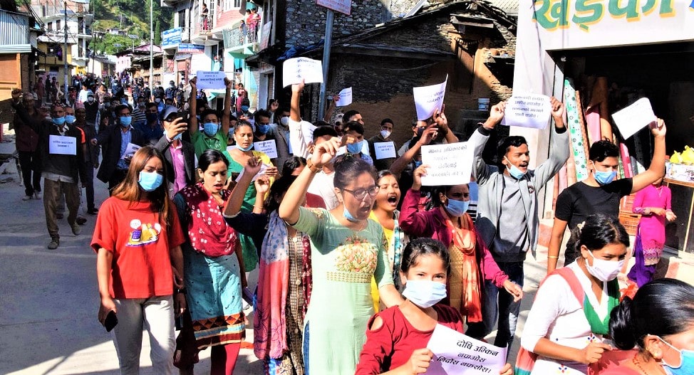 सम्झनाको बलात्कारपछि हत्या, हत्याराले उनको कलेजो च्यातेकाे पोष्टमार्टम रिर्पोट, कारबाही गर्न बझाङ्गबासी सडकमा image