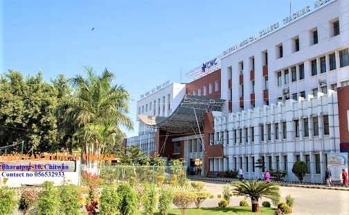 ‘उपचारका लागि आइसियूमा राखेका हौं बन्धक बनाउन होईन’
