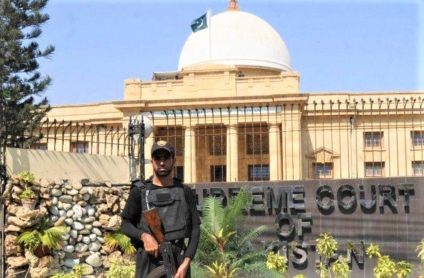 कोरोना महामारीका कारण ११ अदालत शिल