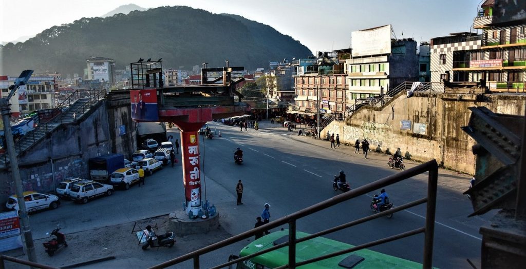 गोंगबुमा अब रहेन आकाशेपुल