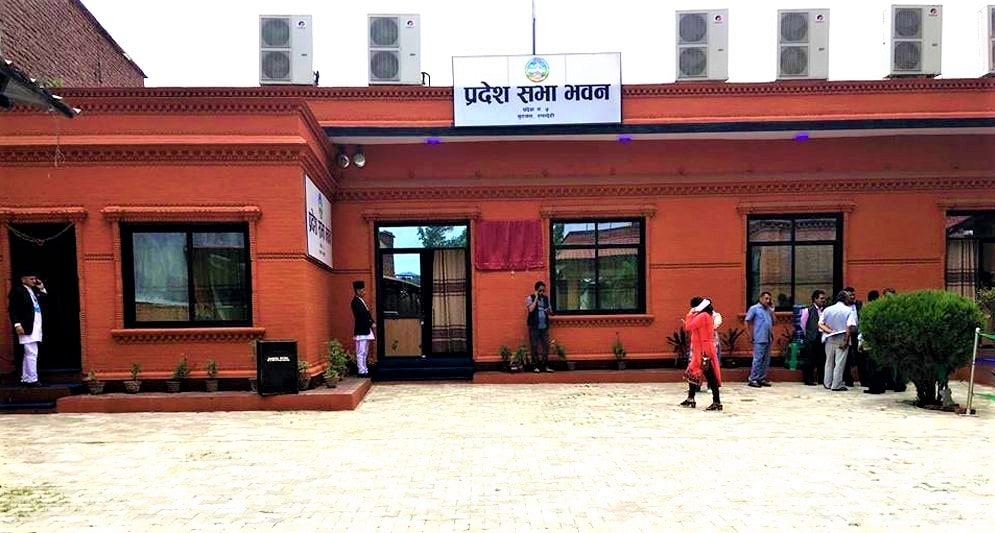 ओली र दाहालको ‘ग्रिन सिग्नल’मा मुख्यमन्त्रीको निर्णय image