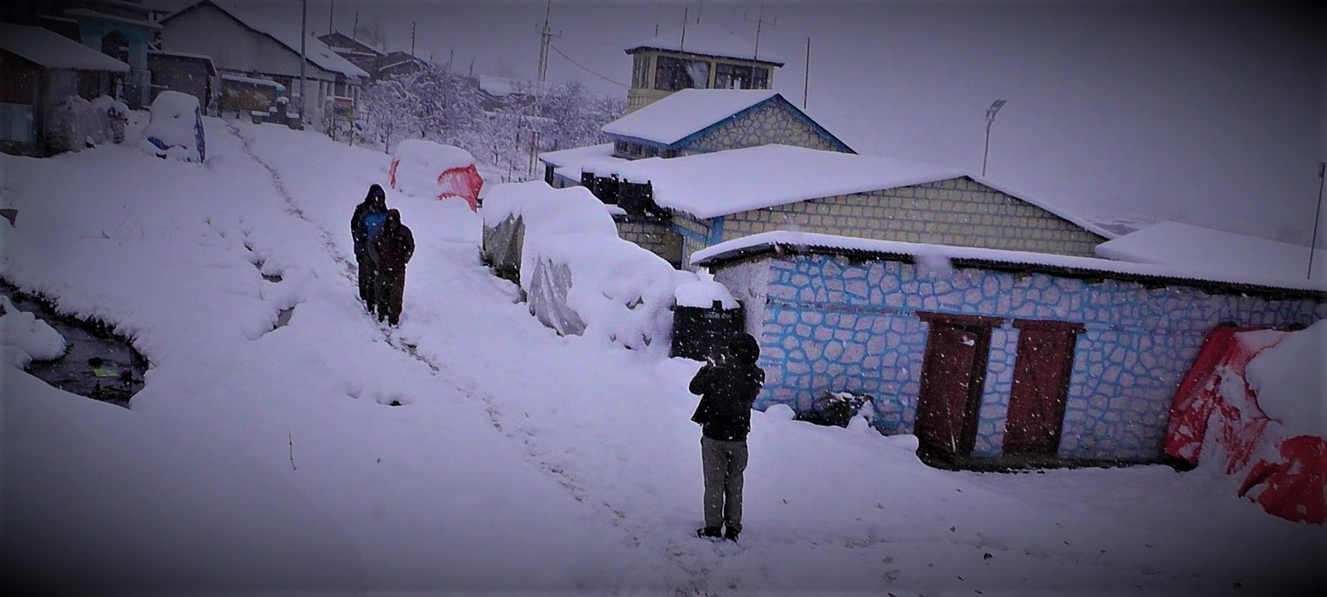 डोल्पाका हिमालहरु सेताम्य, जनजीवन कष्टकर image