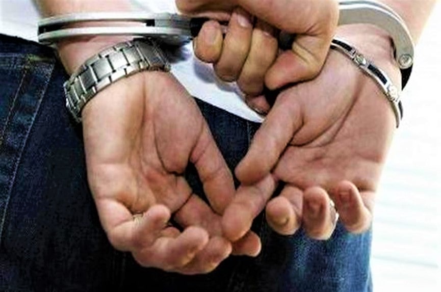 डिएसपी हुँ भन्दै फोन गरी धम्क्याउने व्यक्ति पक्राउ