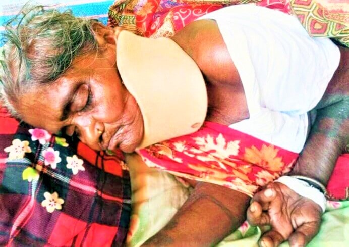 बोक्सीको आरोप लगाएर आफ्नै आमाको घाँटी थिचेर हत्या image