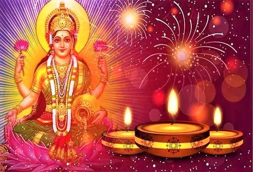 लक्ष्मीपूजा: दीपावलीसहित धनकी देवी लक्ष्मीको पूजा–आराधना गरिँदै