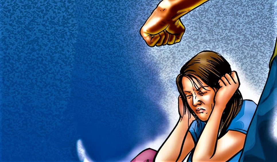हिंसापीडित महिलाकाे सहासलाइ सम्मान