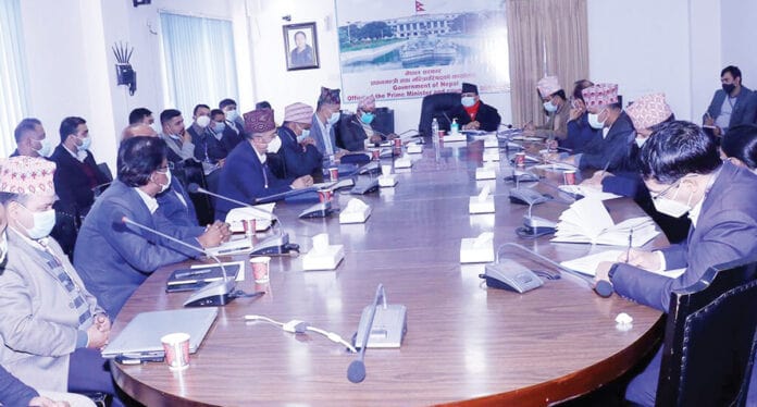 विद्युत् आपूर्तिमा बदमासी भेटिए कडा कारबाहीको चेतावनी image