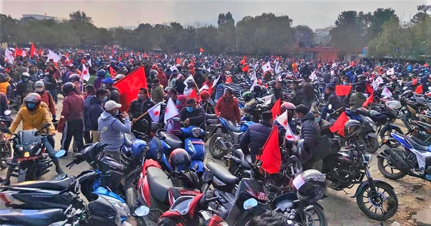 युवाको मोटरसाइकल र्‍याली