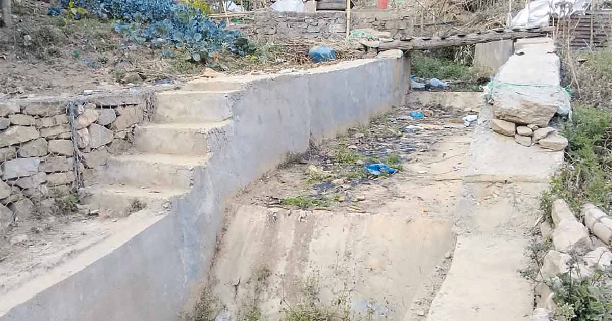 ढलको दुर्गन्धले बस्तीमा समस्या image