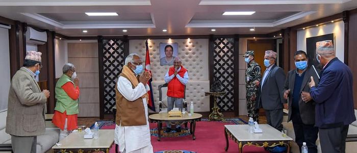 एमाले–जसपा वार्ताः मिलेर अघि बढ्न प्रधानमन्त्रीको प्रस्ताव image
