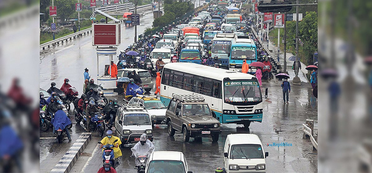 अझै तंग्रिएन सार्वजनिक यातायात image