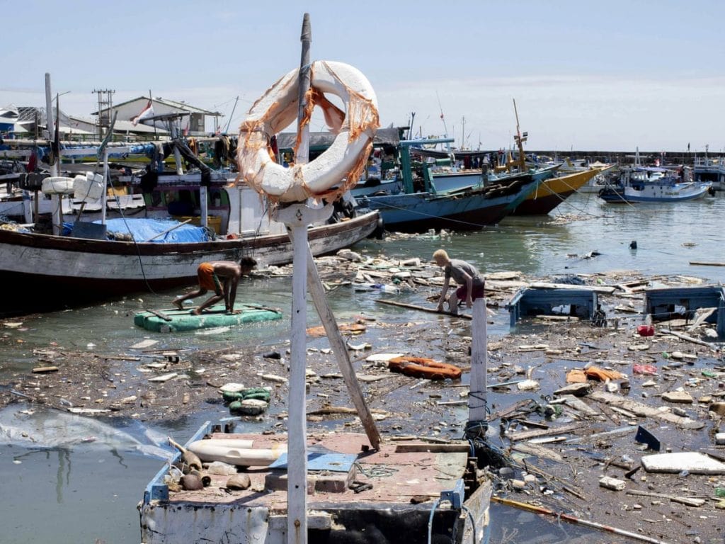 इन्डोनेसियामा ‘सेरोजा’ आँधीको बाट १७८ जनाको मृत्यु image