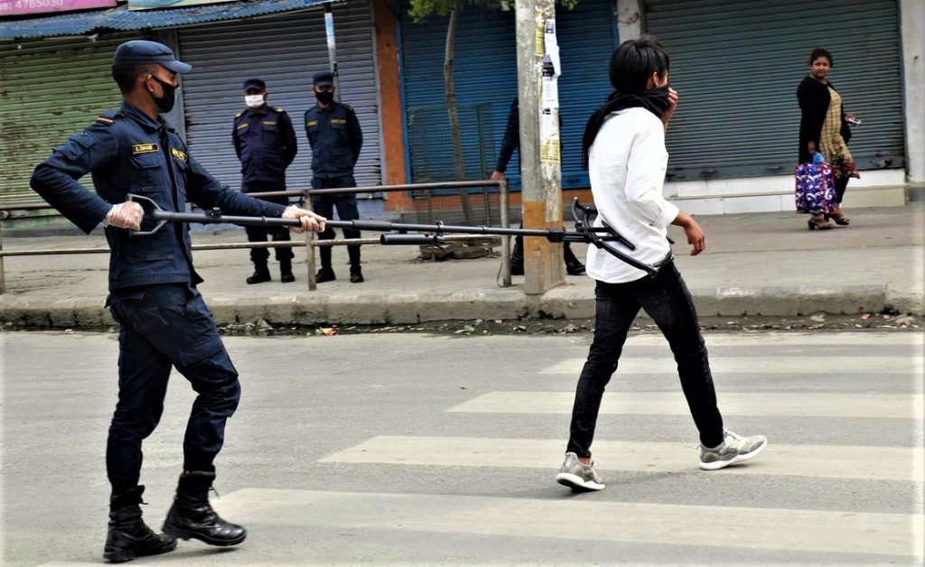 २२ वैशाखदेखि फेरि निषेधाज्ञा थपिने