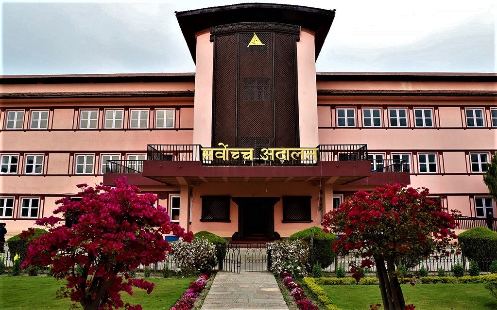 संसद विघटनविरुद्ध सर्वोच्चमा हस्ताक्षरसहित जाँदै विपक्षीदलका नेता