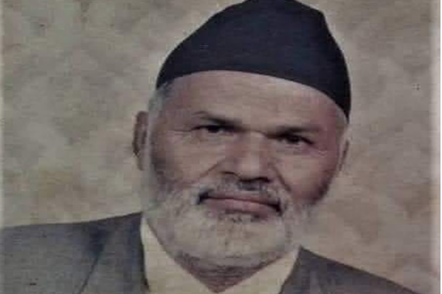 पूर्वसांसद अधिकारीको निधन
