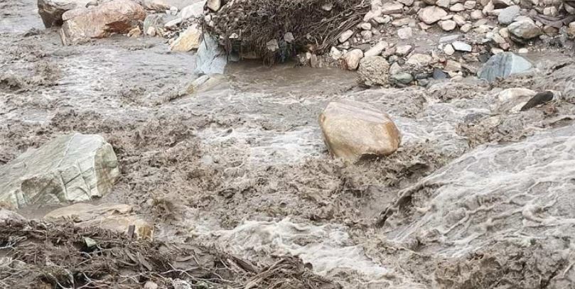 जुम्लामा बाढीको वितण्डा : एक जनाको मृत्यु