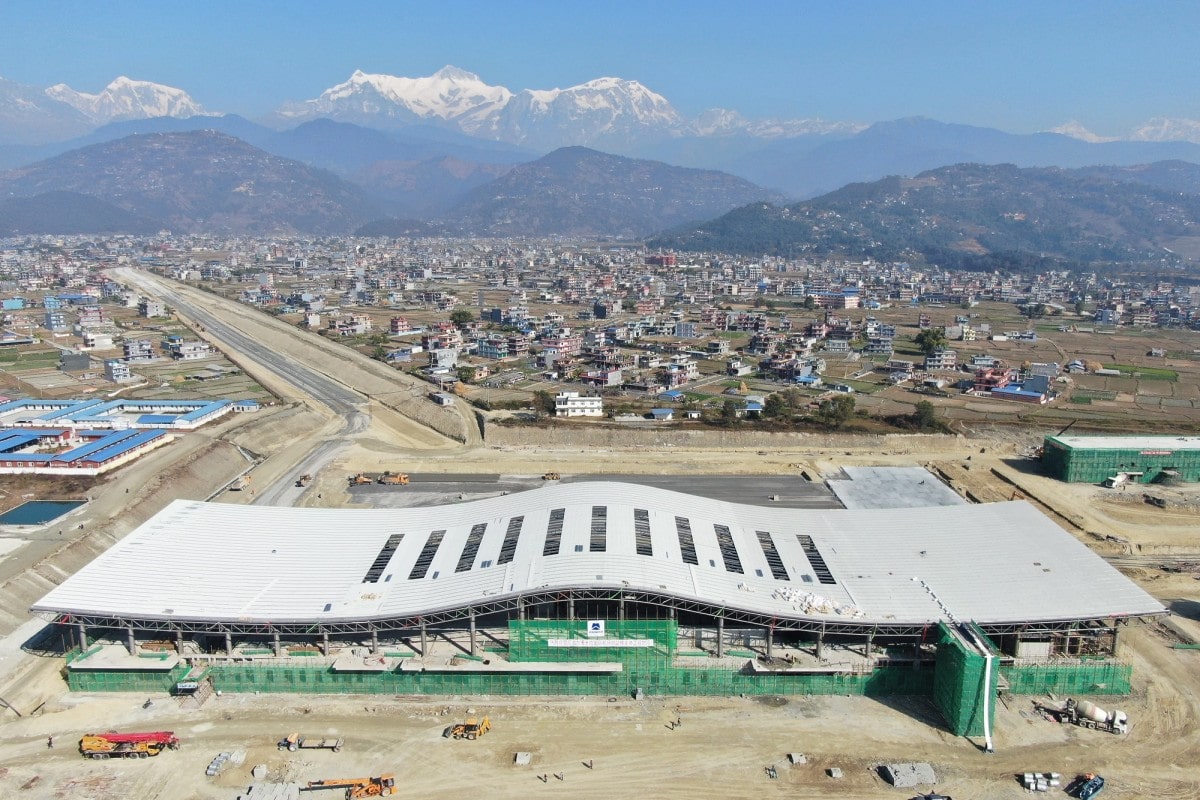 अन्तर्राष्ट्रिय विमानस्थल निर्माण छ महिना पर सर्‍याे image