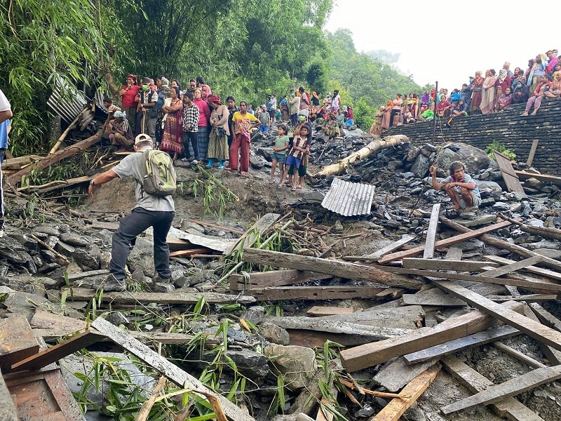 म्याग्दी पहिरोमा दुई जनाको ज्यान गयो