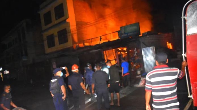 म्याग्दी आगलागीमा लाखौंको धनमाल जलेर नष्ट