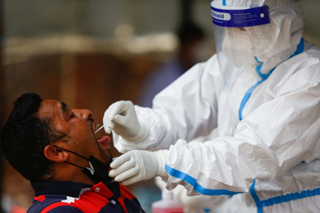 नमूना परीक्षण गरिएका १५ प्रतिशतमा कोरोना सङ्क्रमण