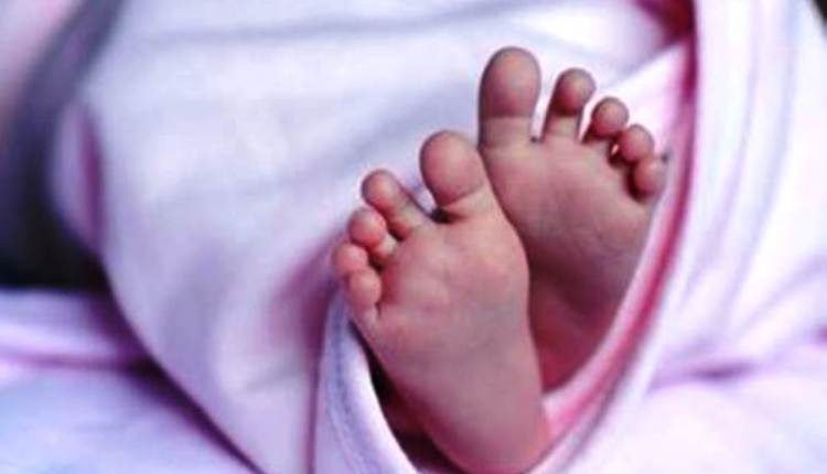 आमाले आत्मदाह प्रयास गर्दा ५ वर्षीया छोरीको मृत्यु