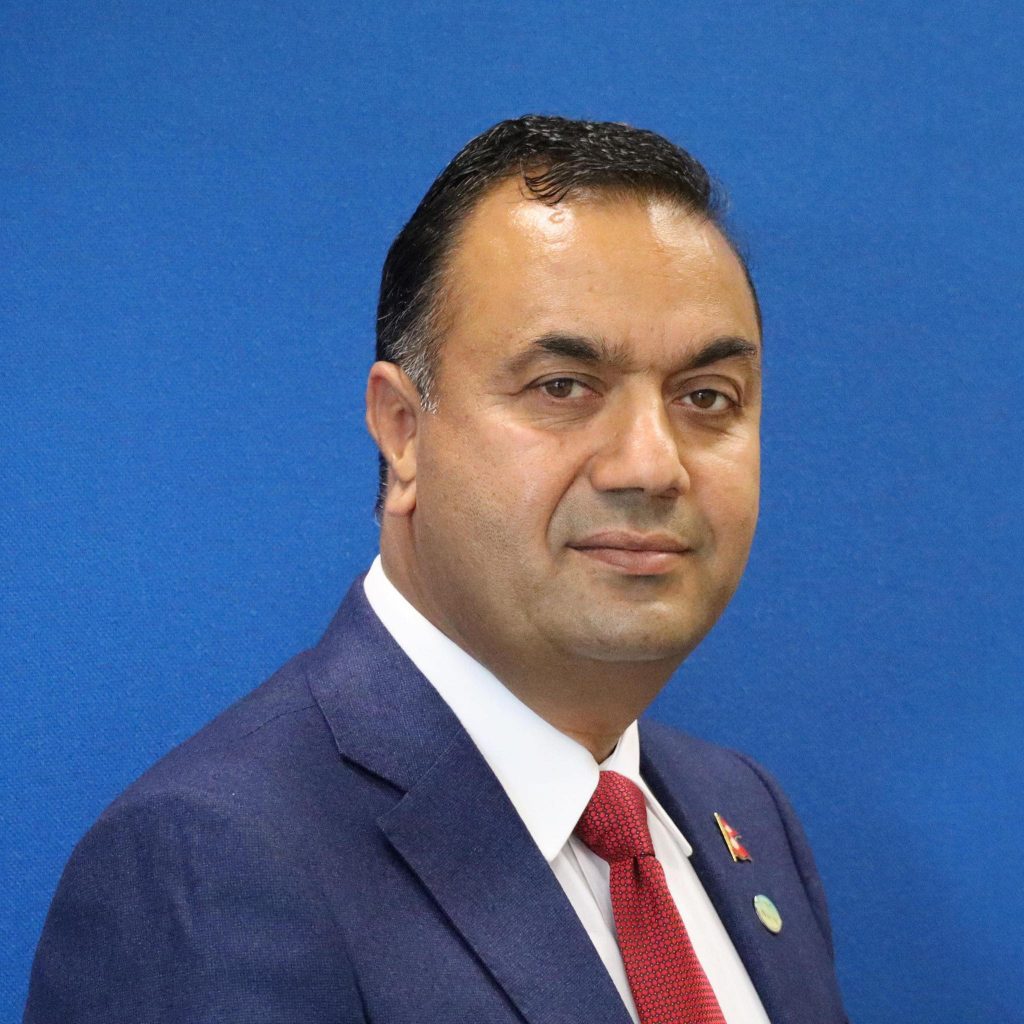 एनआएनए अध्यक्षको औपचारिक उम्मेदवारी घोषणा गर्दै कुल आचार्य