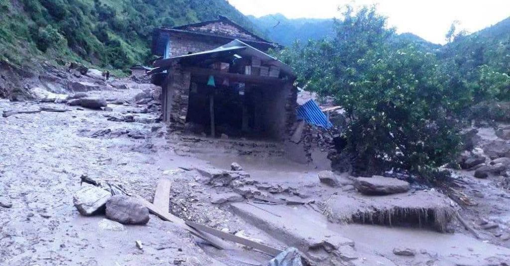 बाढीपीडितलाई दीर्घकालीन व्यवस्थापन गर्न माग