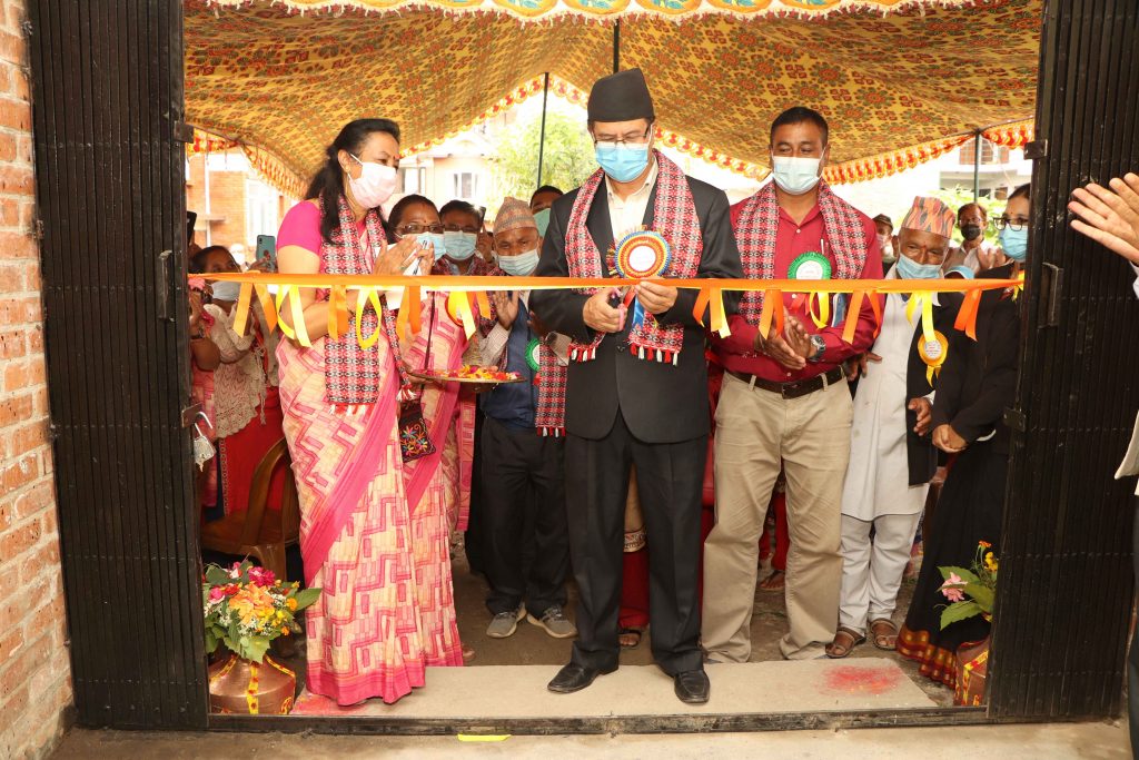 जनताको व्यापक सेवा गर्ने