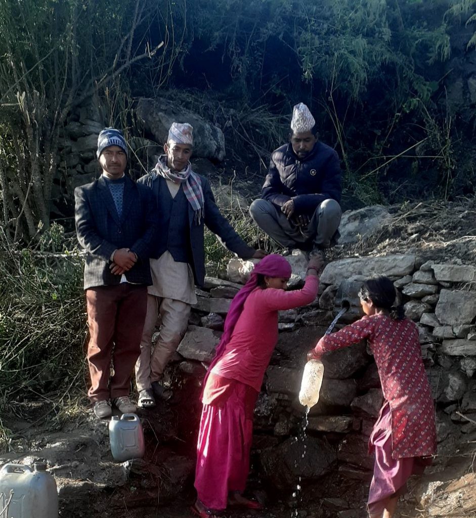 सुकेको मुहानबाट पानी आउन थालेपछि…..