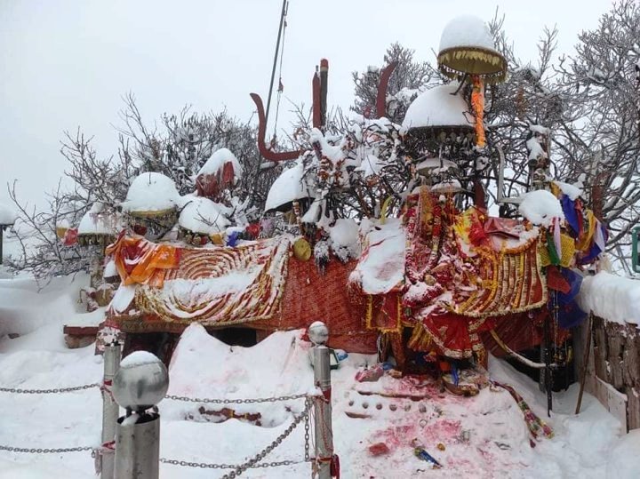 हिमपातले पाथीभरा आउने तीर्थयात्री प्रभावित image