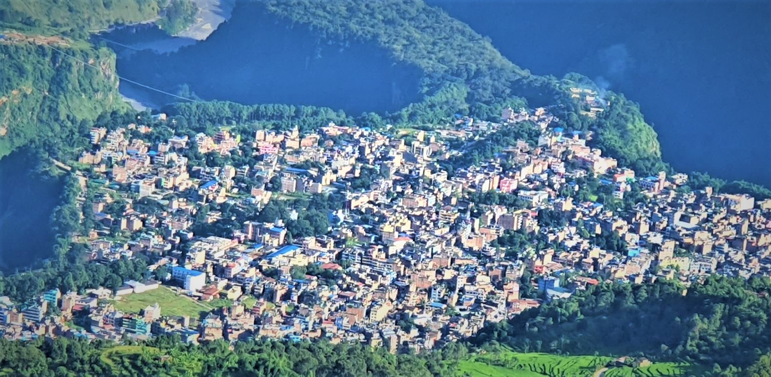 बागलुङमा एकै विद्यालयका २५ जना विद्यार्थीमा कोरोना पुष्टी image