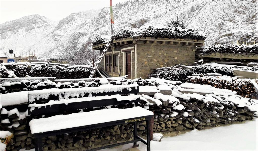अत्याधिक चिसोका कारण मुस्ताङको जनजीवन प्रभावित
