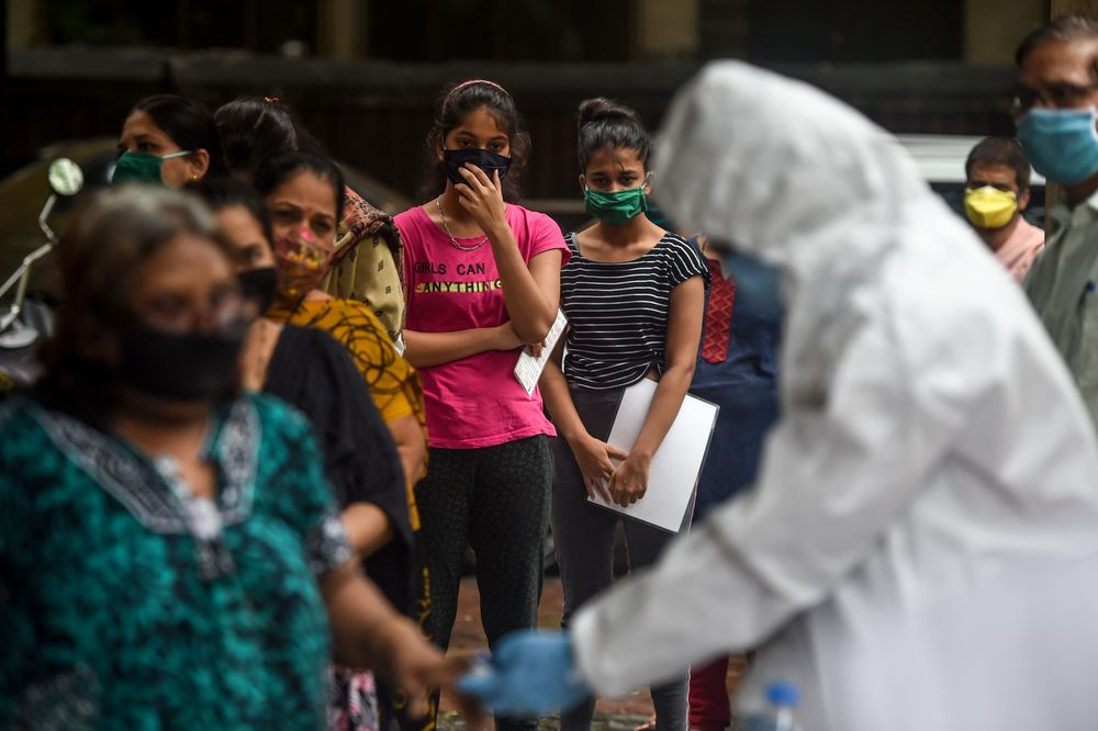 भारतमा थप एक लाख ७९ हजारभन्दा बढी कोरोना सङ्क्रमित, ओमिक्रोनका सङ्क्रमति चार हजार ३३ पुग्यो