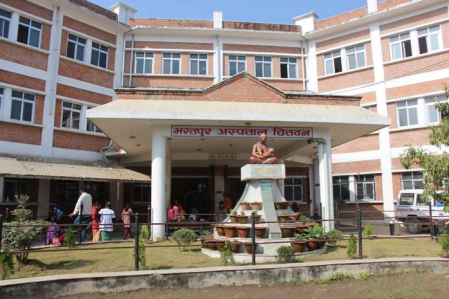 अस्पताल सरसफाइमा खट्दै प्रमुख image