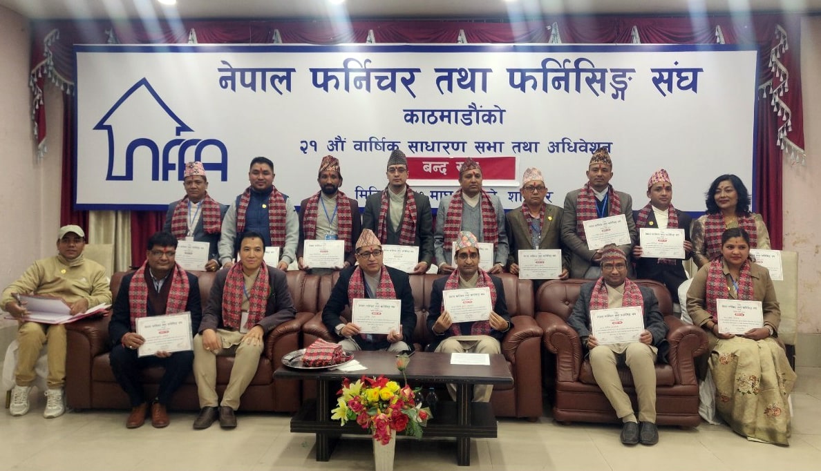 व्यवसायी सङ्घद्वारा तीन पालिकालाई ज्ञापनपत्र image