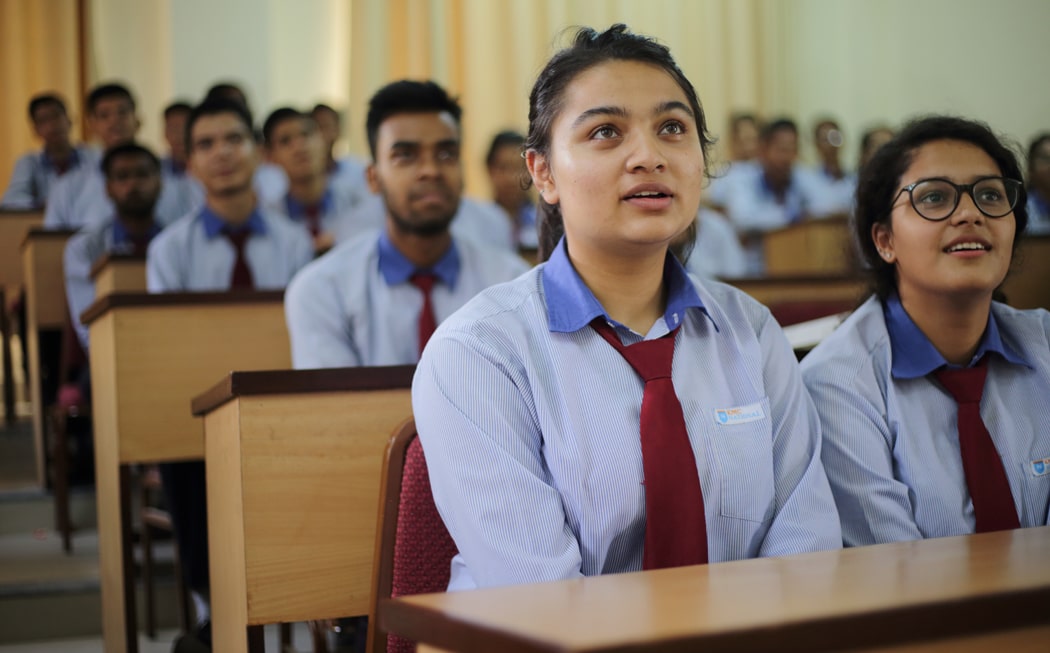 बेलायतमा उत्कृष्ट शिक्षा अनि रोजगारी image