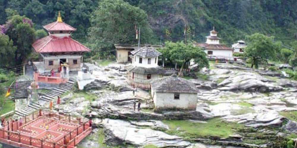 पदाधिकारी विवादमा मुछिएपछि गलेश्वर शिवालयको नेतृत्व परिवर्तन
