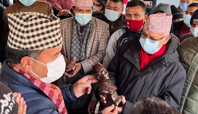 एमाले अध्यक्ष ओलीले गरे सरकारी आदेशको उल्लंघन