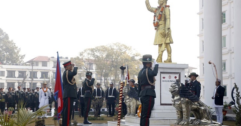 सेनाद्वारा जङ्गी अड्डामा राष्ट्र निर्माताप्रति सलामी र सम्मान अर्पण